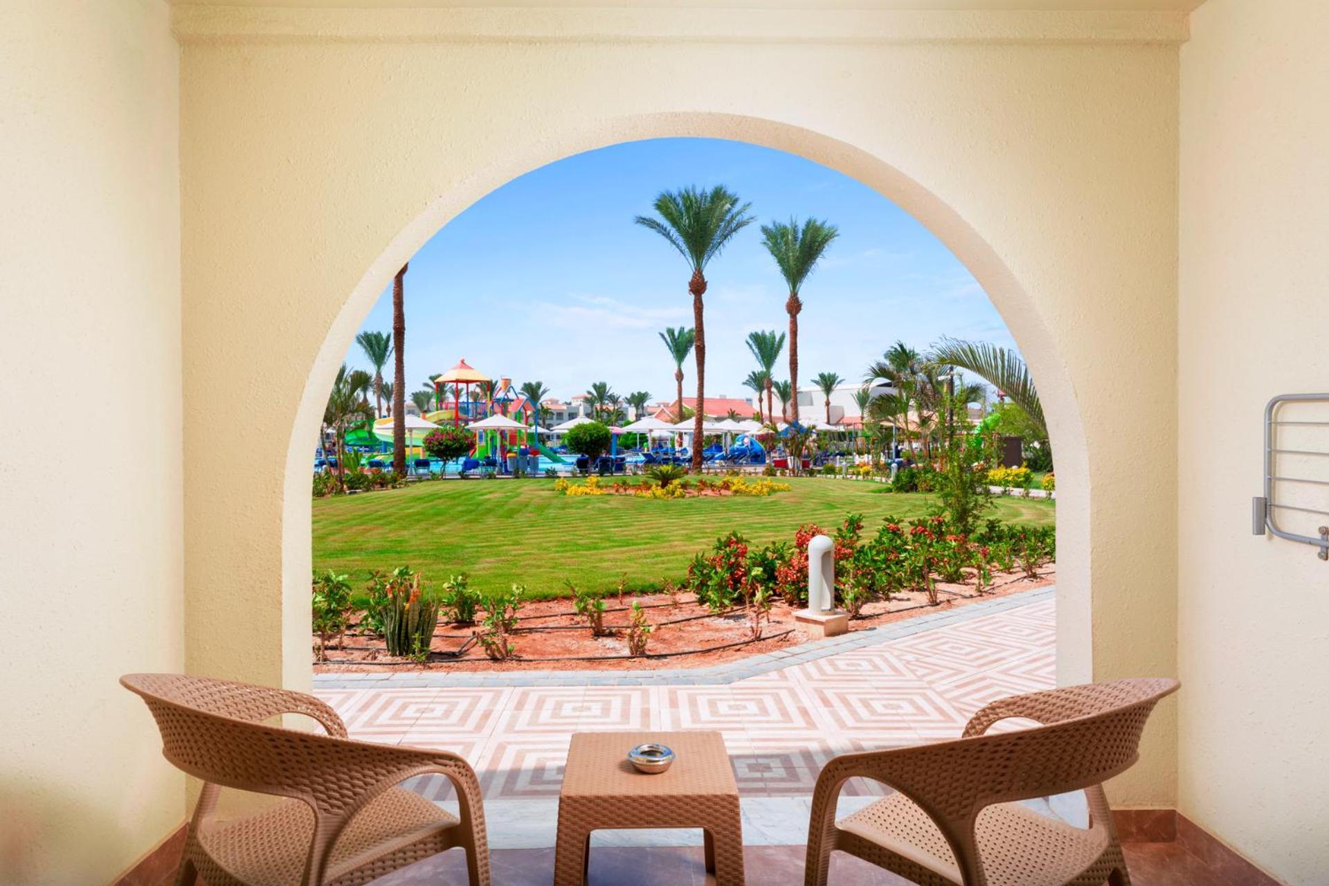 Pickalbatros Dana - Aqua Park Resort 5*